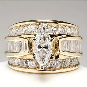 Elegant Halo Setting Ring for Women, 925 Silver Plated European Fashion Pavé Band for Engagement or Wedding Jewelry, Elegant Fashion Rings, Engagement Wedding Rings